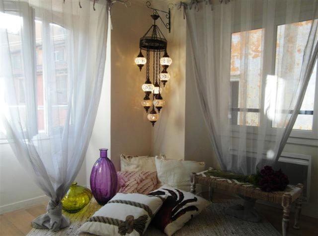 Charming Corner Abode With Castle Views Apartamento Nice Exterior foto